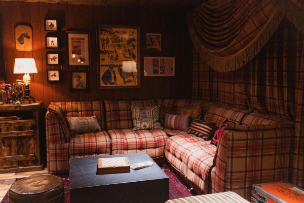 Graduate Knoxville image 24