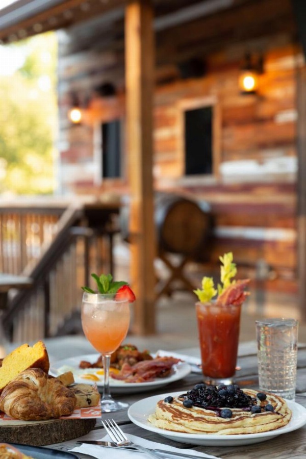 Graduate Knoxville image 28